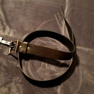 New with Tags Levi's leather men's belt size 40